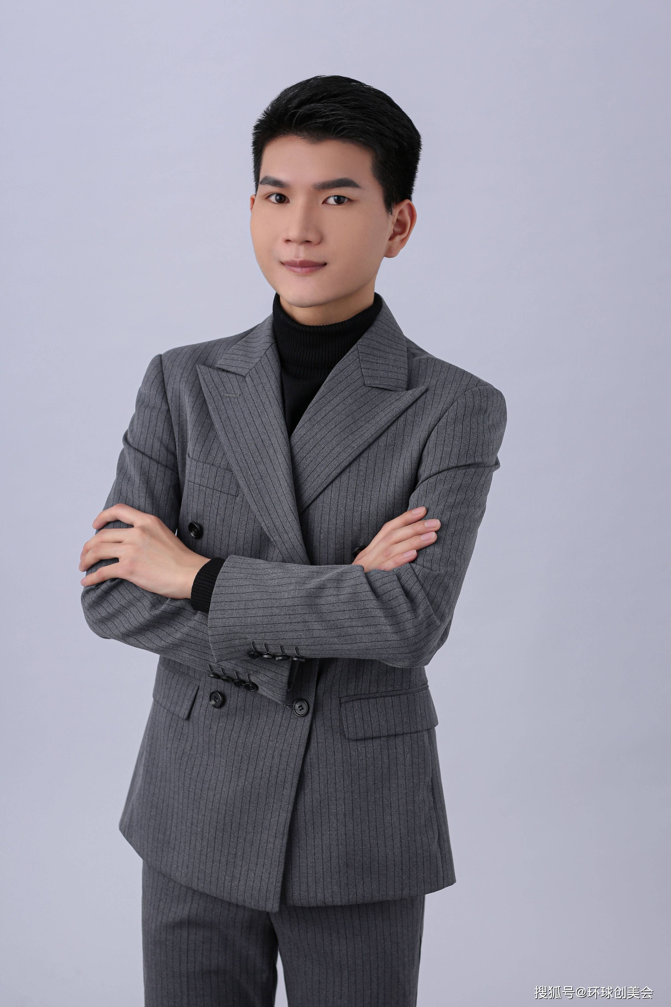 时革白 现场执行负责人